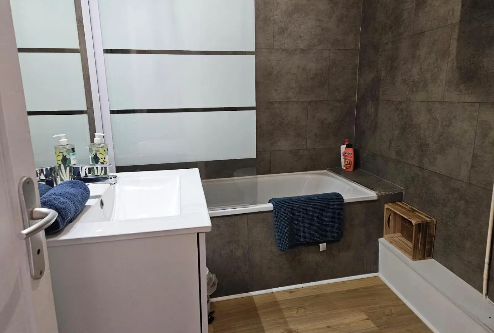 Appartement Le petit Cordelier à Dinan 0*,